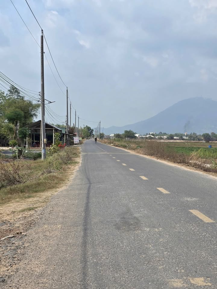 Đất nền Bàu Năng 312m² giá 840 triệu - Đường nhựa rộng rãi