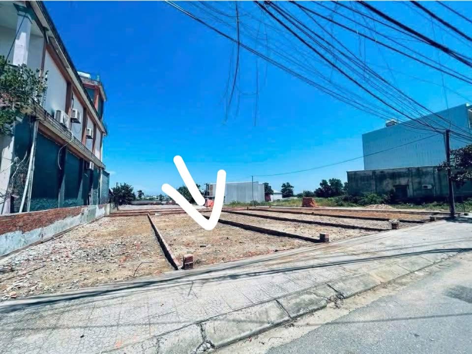 Đất nền Trinh Đường Đà Nẵng 80m² – Đường to ô tô, kinh doanh sầm uất!