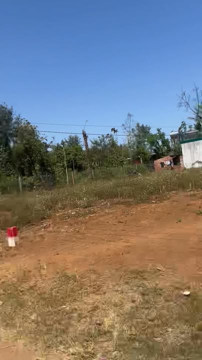 Bán đất nền Ea Kar 180m² giá 12.6 tỷ - Sổ đỏ chính chủ, đầu tư tốt