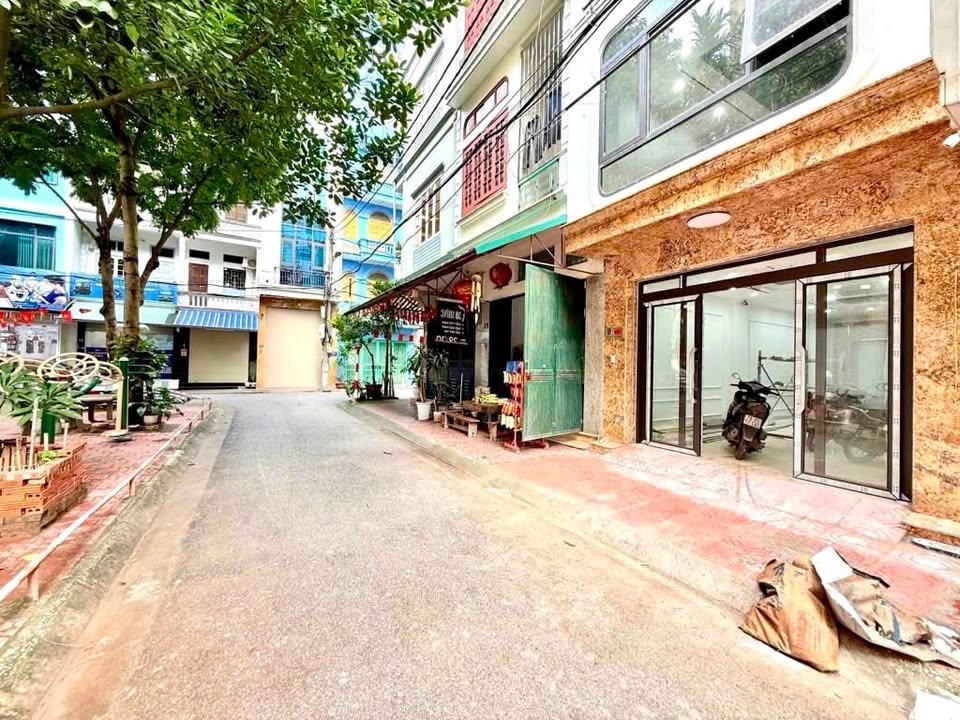 Nhà riêng Trần Điền, Hoàng Mai 97m² - Ô tô vào tận nhà, hiếm có!