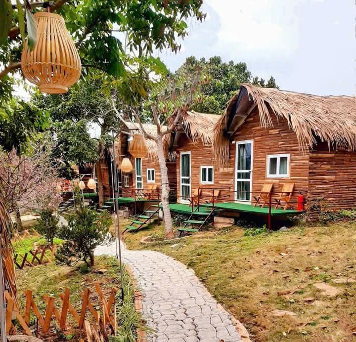 Đất nền Viên Sơn Sơn Tây 260m² thỏa thuận - Đường to ô tô