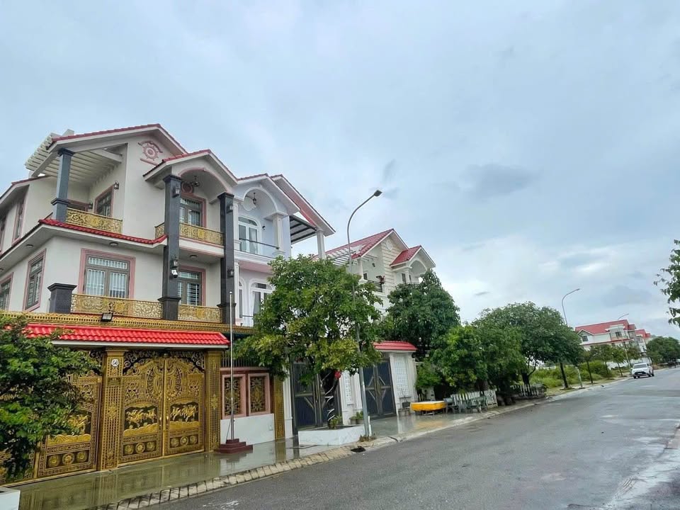 Đất nền Phước Sơn P.11 Vũng Tàu 180m² 11,5 tỷ - Sổ đỏ chính chủ