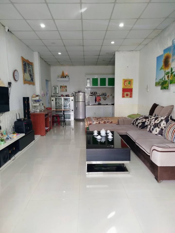 Nhà 1PN Full Nội Thất Hẻm Ô Tô Nguyễn Văn Trỗi, Quảng Ngãi - Giá 4 Triệu