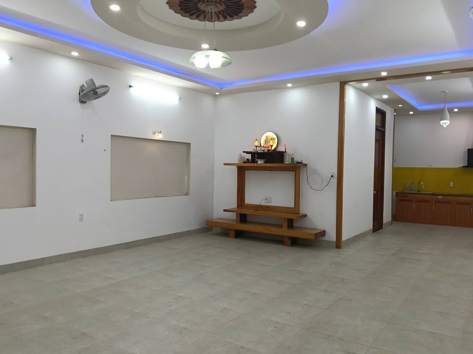 Nhà nguyên căn hẻm Lê Duẩn, Buôn Ma Thuột 85m² - Sẵn sàng ở ngay!