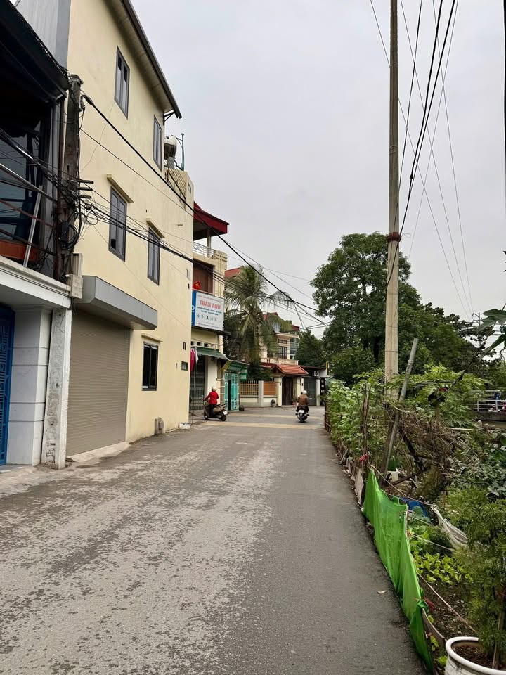 Bán nhà Vạn An TP. Bắc Ninh 42m² giá 4.2 tỷ - Sẵn sàng ở ngay!