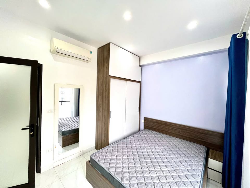 Bán Tòa CHDV Huỳnh Thúc Kháng 80m² - 17 tỷ - Vị trí đắc địa kinh doanh ngay!