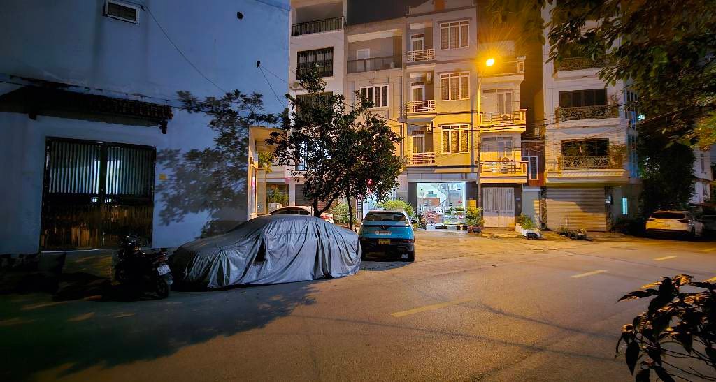 Bán nhà phố Xa La Hà Đông 62m² 14 tỷ - Lô góc 3 mặt tiền kinh doanh