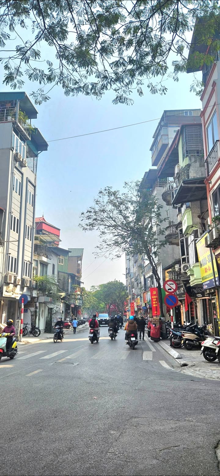 Nhà Phân Lô Hào Nam 100m², 6 Tầng Thang Máy, Ô Tô Vào Nhà - Giá 27 Tỷ