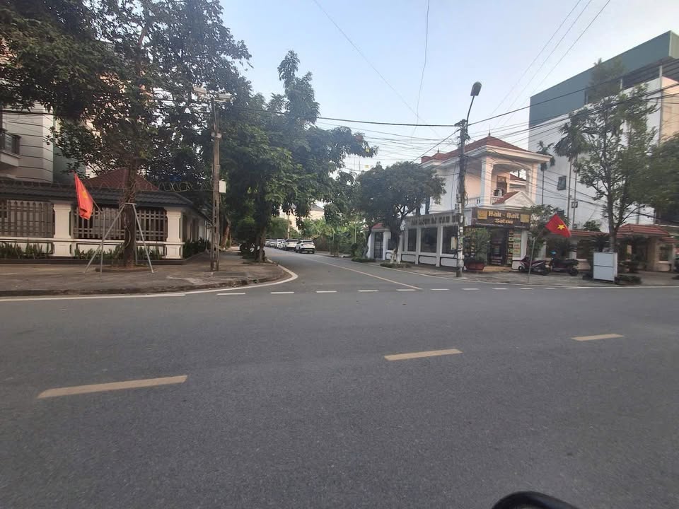 Đất Vàng Ninh Bình - Mặt Tiền 16m Đường Trịnh Tú, Hoa Lư - 339m² Tiềm Năng Du Lịch