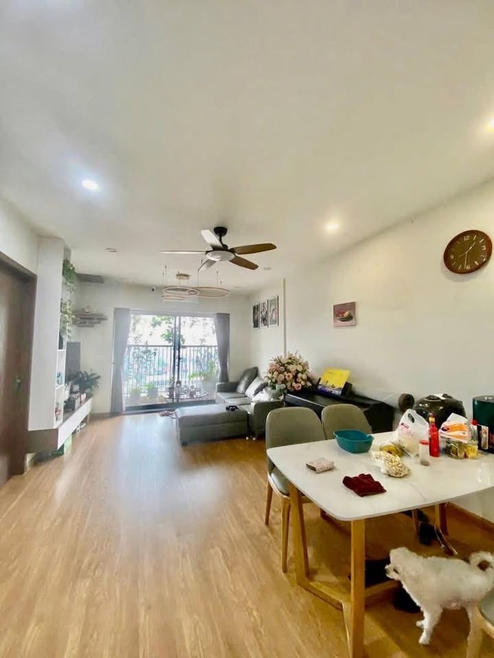 Căn hộ Lotus Sài Đồng 96m² 11 triệu - Full nội thất cao cấp