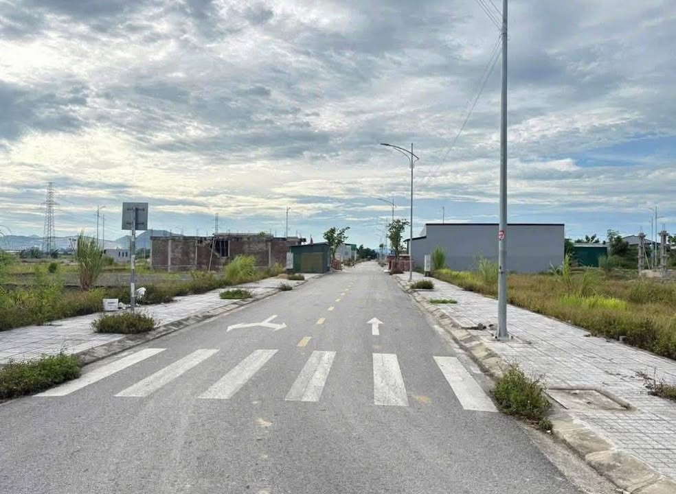 Đất nền Hưng Đông, TP Vinh 76m² - Đối diện công viên, sổ đỏ chính chủ!