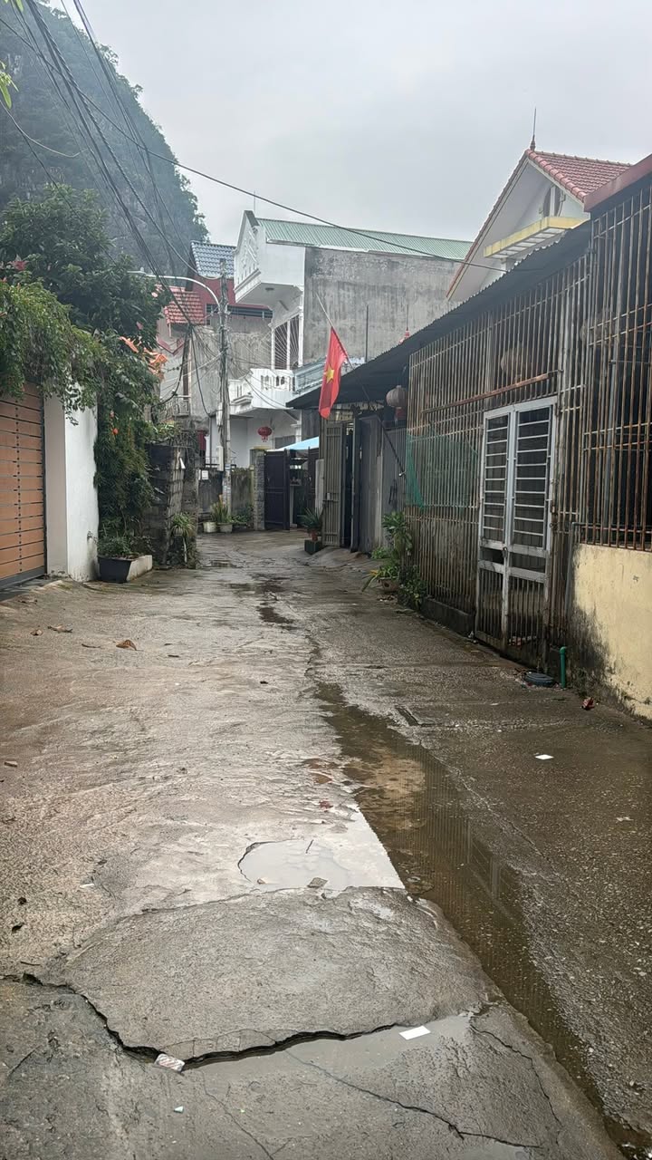 Cho thuê nhà cấp 4 đường Tam Thanh, Lạng Sơn - Sẵn ở ngay