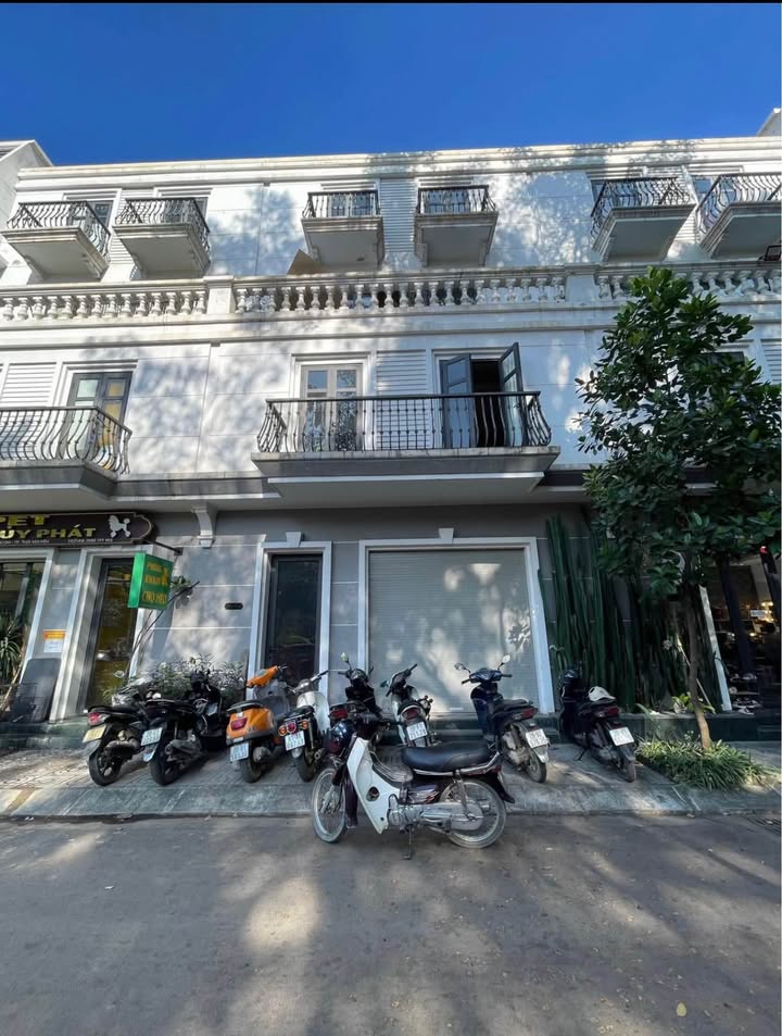 Shophouse Vincom Thái Nguyên 70m² 5 tỷ - Mặt tiền kinh doanh