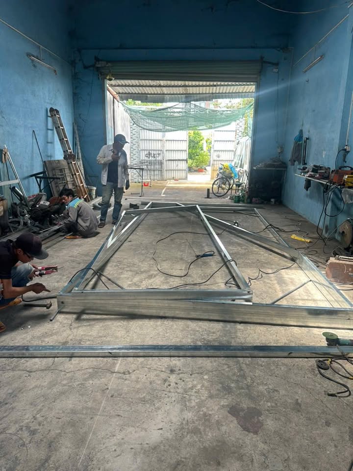 Kho mặt tiền Tân Hiệp Hóc Môn 120m² - Hoạt động ngay, sinh lời liền!