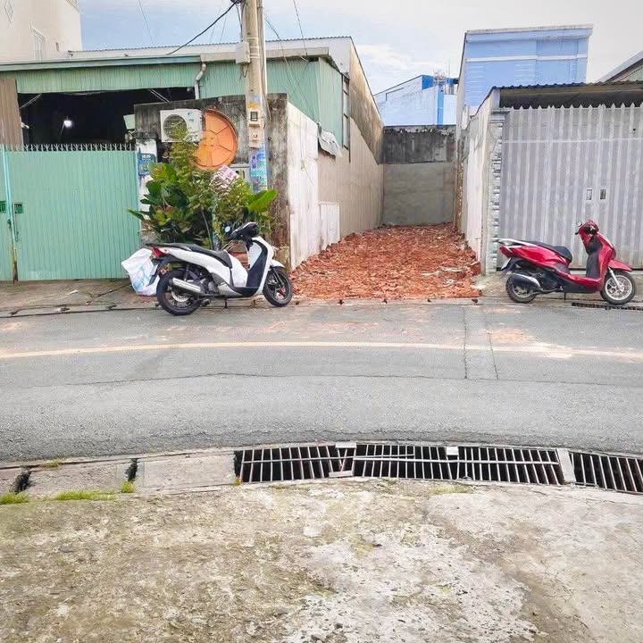 Nhà Mặt Tiền Kinh Doanh Lý Thường Kiệt, Tân Bình - 91m², 4.25 Tỷ TL