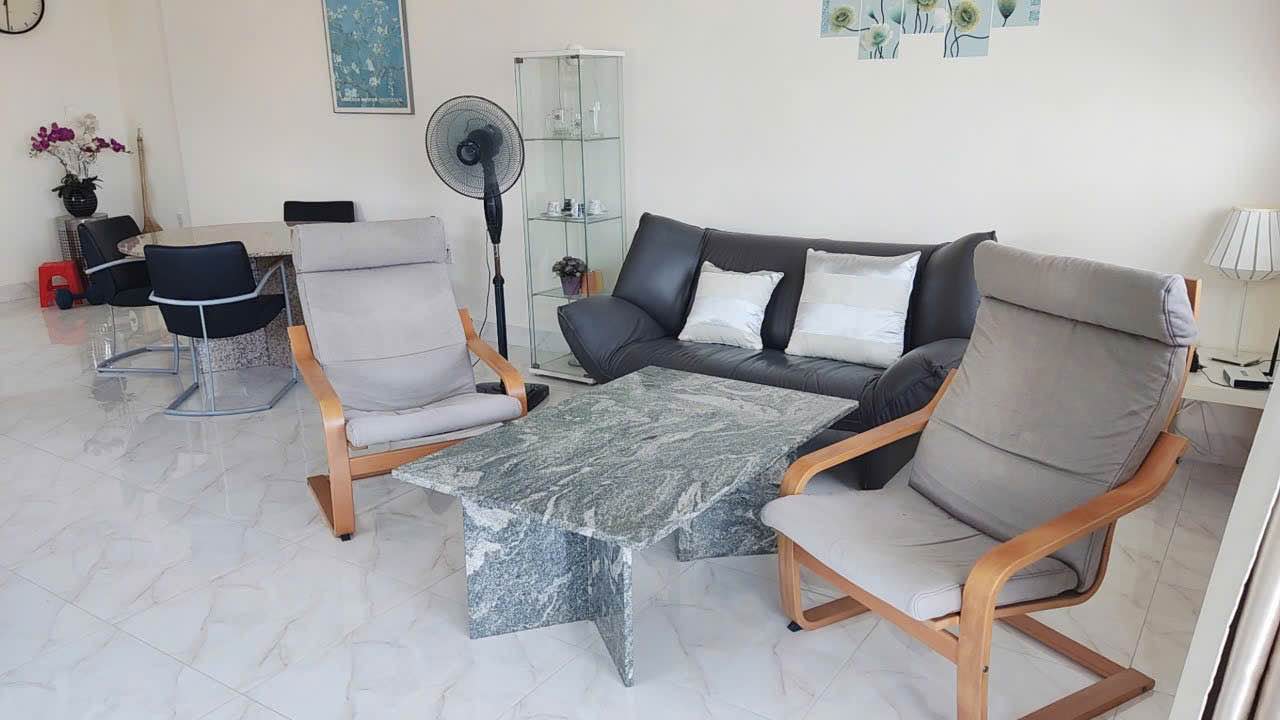 Cho thuê nhà 105 Lê Ngọc Hân, Vũng Tàu - 2PN, Nội thất đủ, Giá 10 triệu/tháng