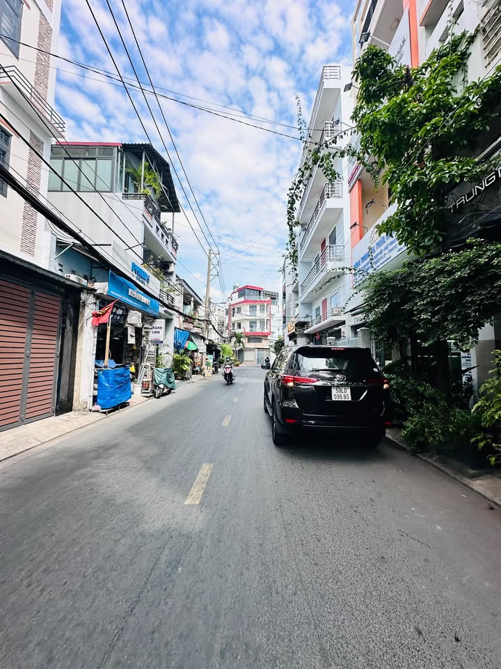 Nhà Phố Khuông Việt Tân Phú 85m² giá 12.7 tỷ - Đầu tư sinh lời ngay!