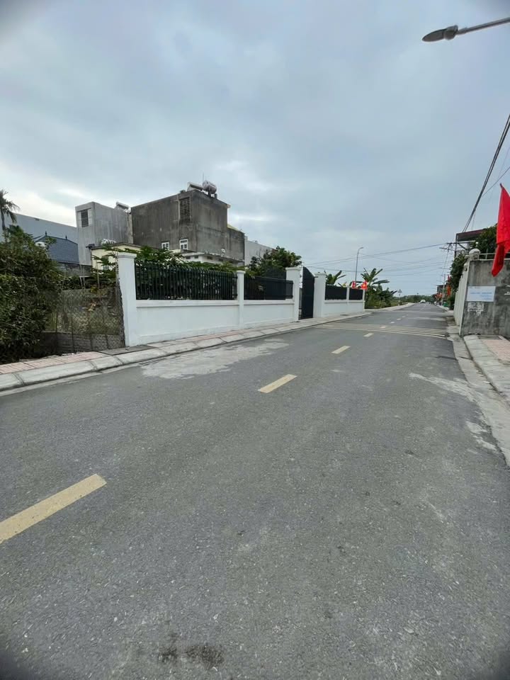 Nhà Mặt Tiền Nam Sơn, An Dương 85m² - Mặt Tiền Kinh Doanh Sầm Uất!