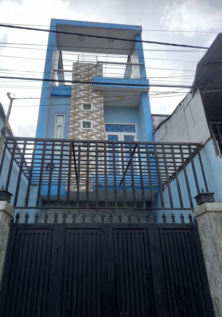 Nhà 1 Trệt 2 Lầu 61m² SHR Hóc Môn - Giá 4.25 Tỷ