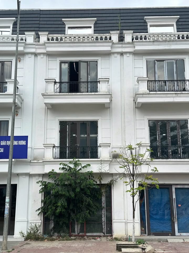 Nhà Mặt Tiền Ngô Quyền, Lào Cai 100m² - Sẵn Sàng Hoàn Thiện Kinh Doanh