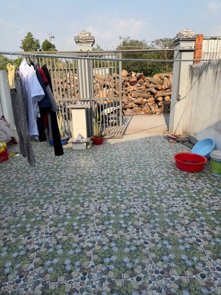 Nhà riêng Xã Tân Thạnh Đông 116m² - Ô tô vào tận nhà, Chính chủ bán!