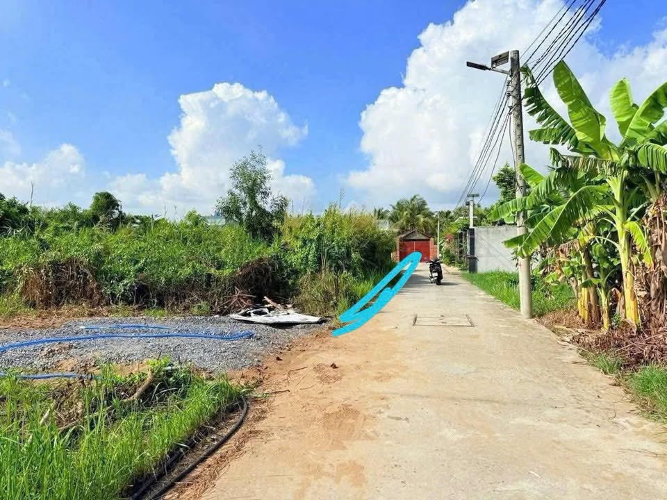 Đất nền Phường 7 Bến Tre 125m² - Đối diện hồ bơi, sổ đỏ sẵn!