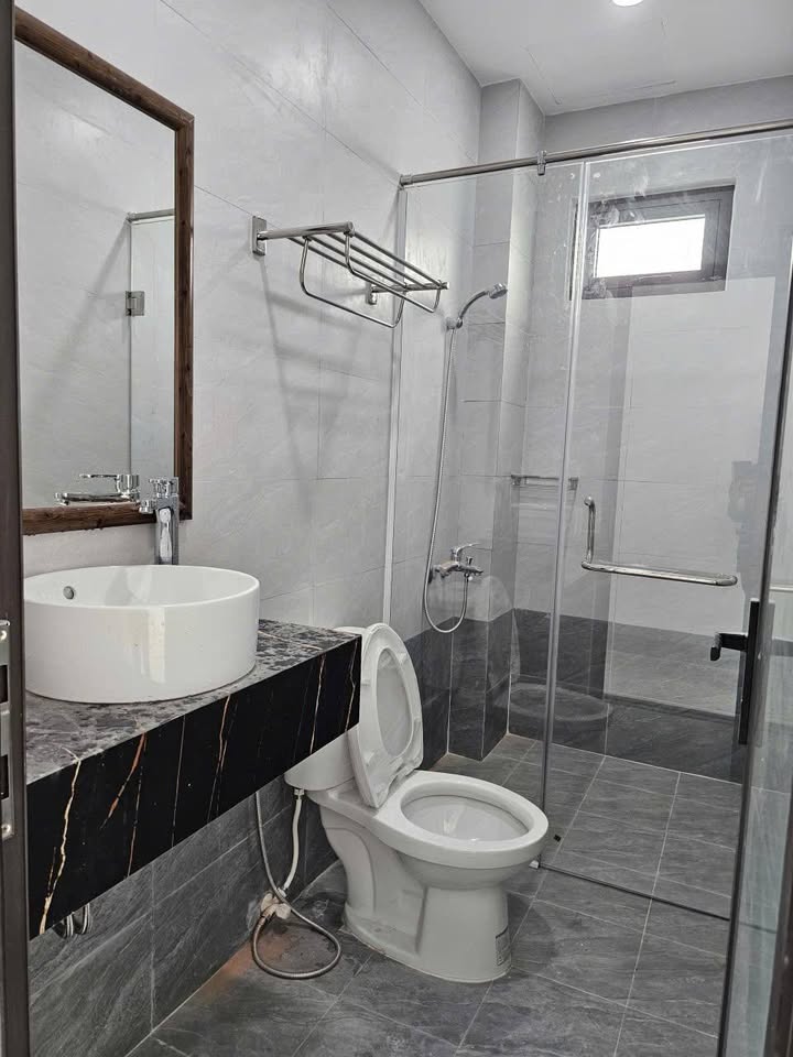 Bán Nhà Diên An 139m² Giá 3.1 Tỷ - Full Nội Thất, Ô Tô Vào Tận Nhà