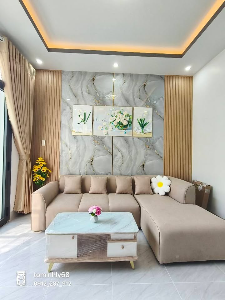 Nha Truong Dinh Rach Gia 80m2 1.59 ty - Oto vao tan nha