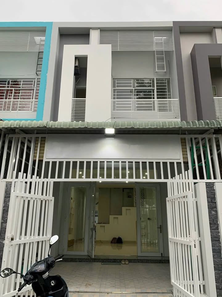 Nhà mặt tiền Trần Bạch Đằng Rạch Giá 100m² 9 triệu - Thích hợp kinh doanh