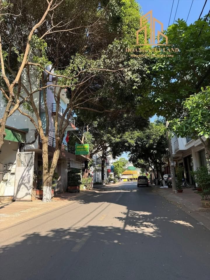 Nhà mặt tiền Trần Quang Khải 60m² 8.2 tỷ - KD đắc địa