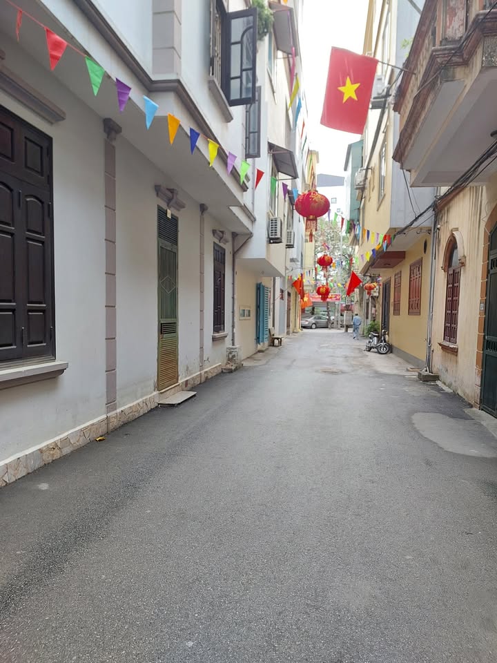 Nhà phân lô Hà Đông 80m² 5 tầng - Full nội thất, sẵn sàng ở ngay!