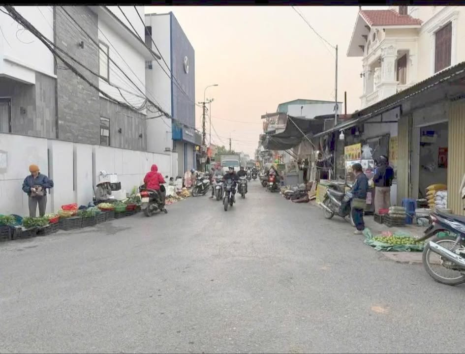 Đất nền Quất Động Thanh Trì 40m² - Sổ đỏ chính chủ, kinh doanh đỉnh!