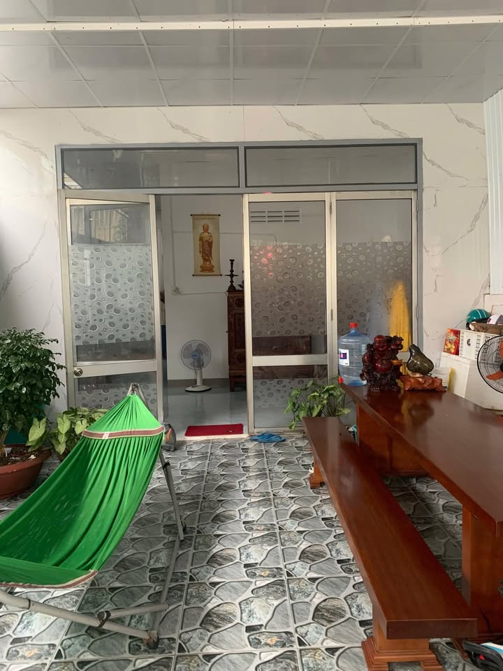 Nhà riêng Buôn Ma Thuột 100m² - Ô tô vào tận nhà, giá tốt hiếm có!