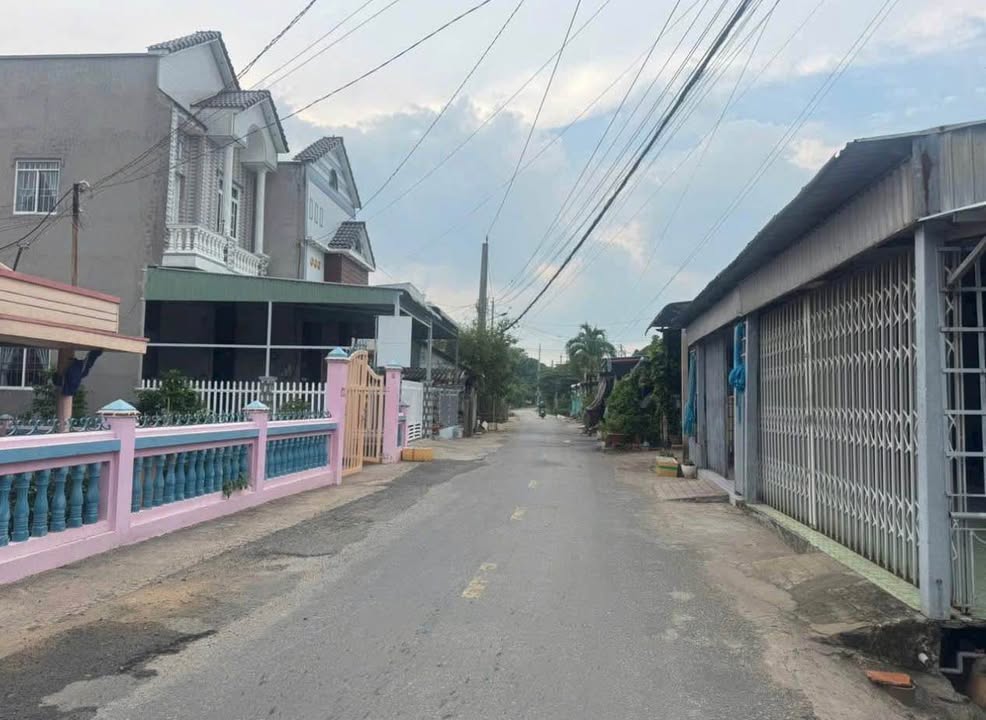 Bán đất nền Vĩnh Mỹ Châu Đốc 97m² giá 1.2 tỷ - Đất thổ cư 100%