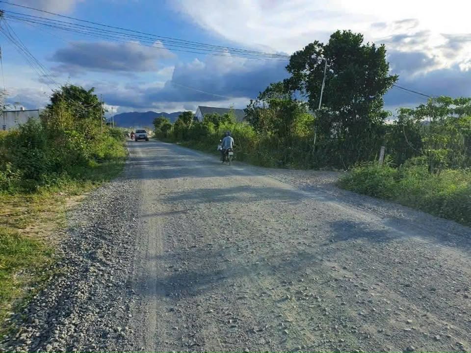 Đất nền Bảo Lộc 400m² giá 1.8 tỷ - Sổ đỏ chính chủ!