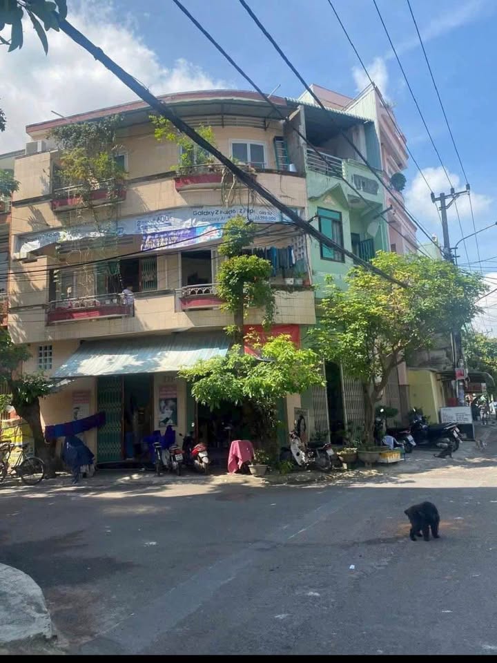 Nhà Phố Quy Nhơn 40m² - Góc 2 mặt tiền kinh doanh đắc địa!