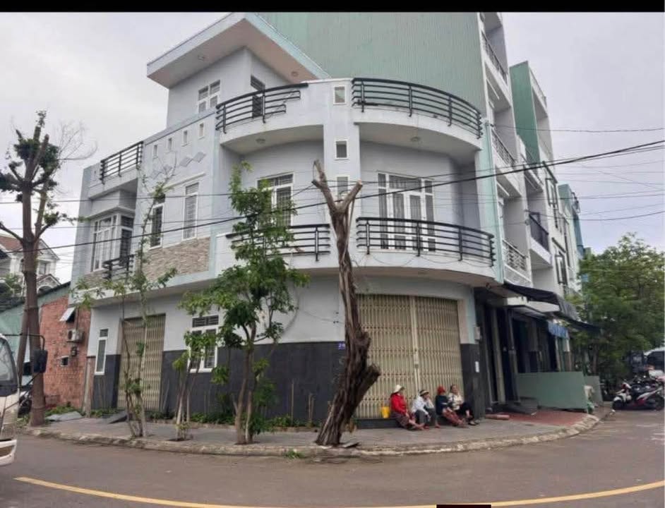 Nhà 3 Mê Góc 2 Mặt Tiền Lê Lợi, Quy Nhơn - 63m², 5.5 Tỷ
