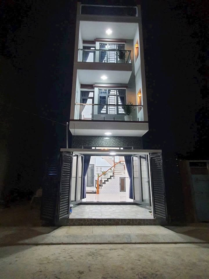 Nhà riêng Đường số 8 Linh Xuân 200m² - Ô tô vào tận nhà!