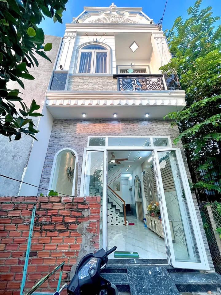 Nhà Trệt Lầu Hẻm Trần Nam Phú - 40m² - 2.35 Tỷ - Gần ĐHCT