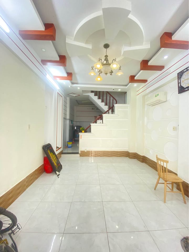 Cho thuê nhà 3 tầng KDC Thới Nhựt, Cần Thơ - 4PN, 120m², 8 Triệu/tháng