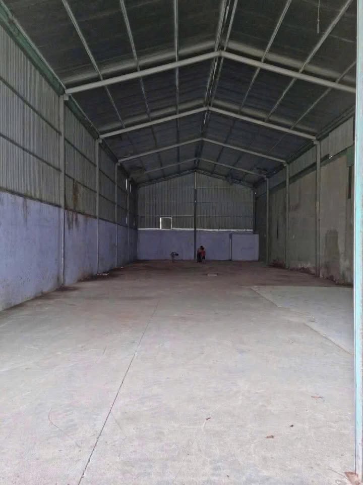 Kho Xưởng KDC Việt Sing Thuận An 300m² - Gần KCN, sẵn sàng hoạt động!