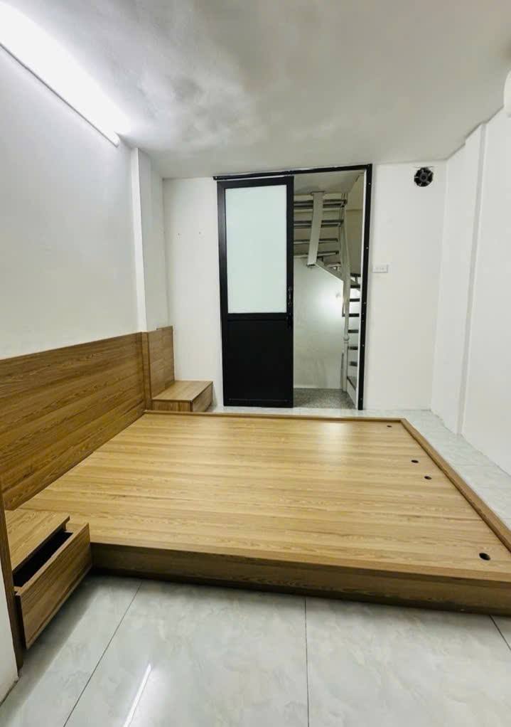 Nhà riêng Minh Khai 18m² giá 6.5 triệu - Sẵn sàng ở ngay!