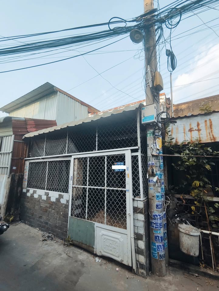 Bán nhà Đông Thạnh Hóc Môn 64m² giá 3.05 tỷ - Sổ hồng chính chủ