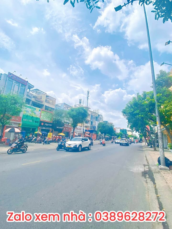Nhà phố Cách Mạng Tháng Tám, Q3 82m² – Mặt tiền kinh doanh đắc địa!