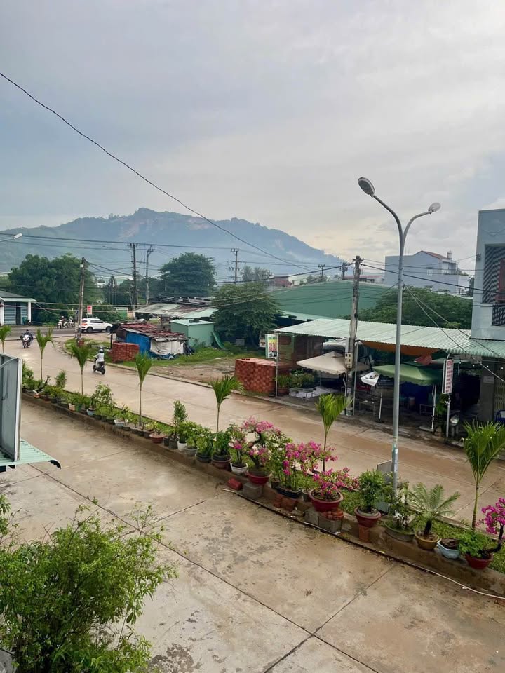 Bán Đất Full Thổ Cư 144m² P. Bùi Thị Xuân, Quy Nhơn - Giá 1.93 Tỷ