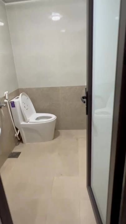 Cho thuê Studio 30m² Dương Quảng Hàm, Cầu Giấy - Thoáng, Bếp Riêng, Đầy Đủ Tiện Ích