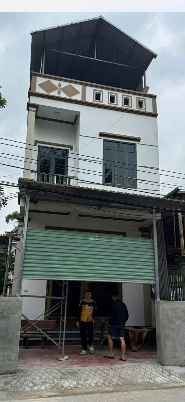 Bán nhà Yên Lạc Vĩnh Phúc 119m² giá 3 tỷ - Sẵn sàng ở ngay!