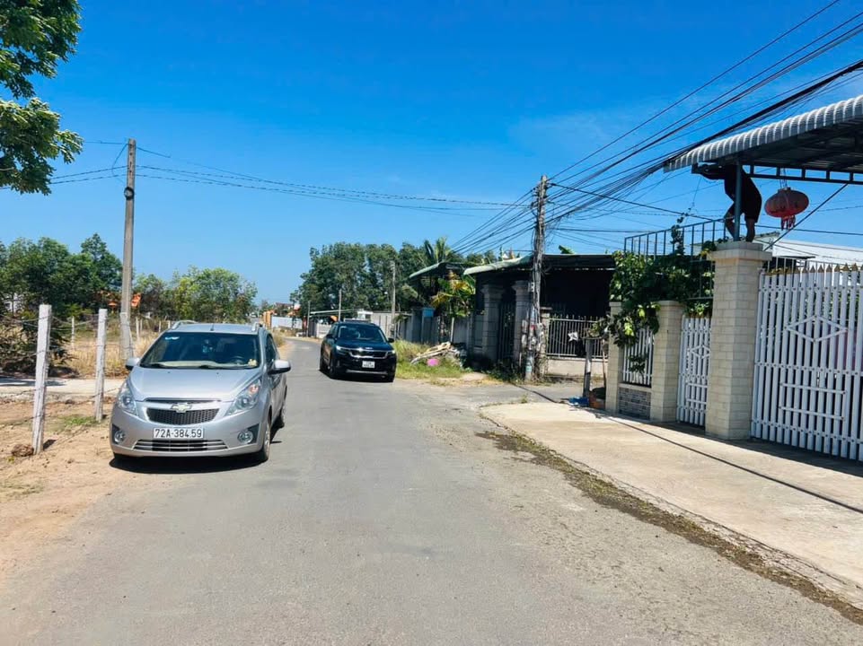 Đất nền Xuyên Mộc, BRVT 1218.5m² - Sổ hồng chính chủ, tiềm năng sinh lời!