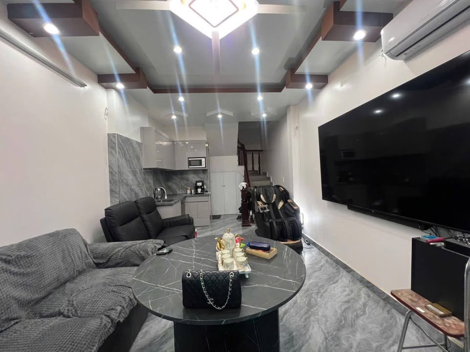 Nhà Phố Kiến An 30.6m² giá 3.5 tỷ - Vị trí đắc địa kinh doanh đỉnh cao!