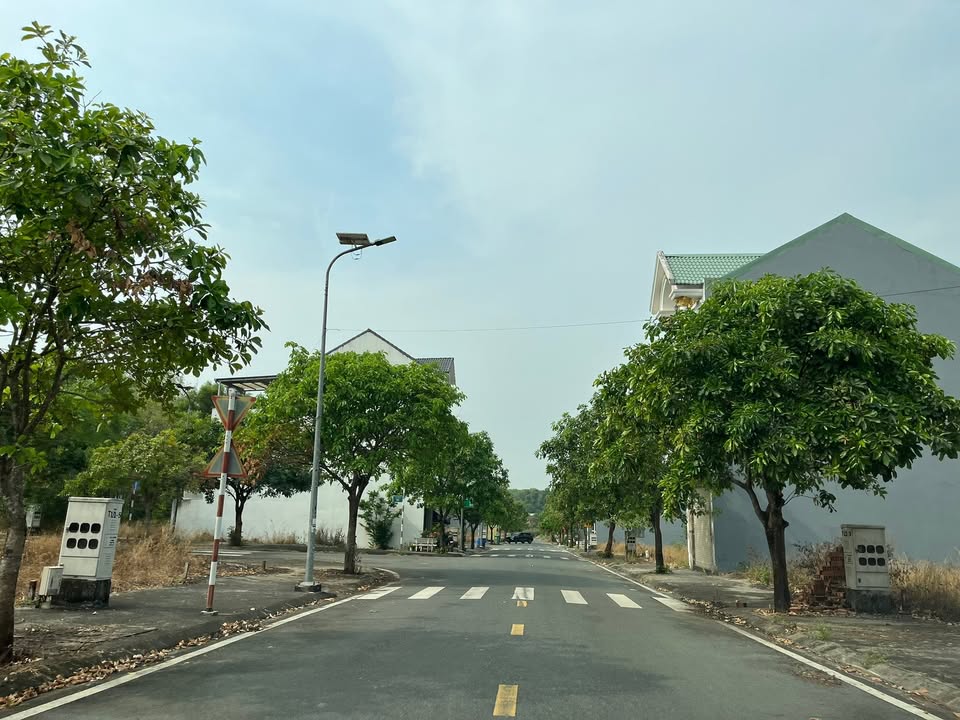 Đất nền Vĩnh Tân Tân Uyên 75m² giá 1.2 tỷ - Sổ đỏ chính chủ!